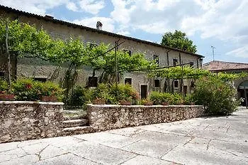 La Foresteria Serego Alighieri SantʼAmbrogio di Valpolicella مزرعة للإقامة